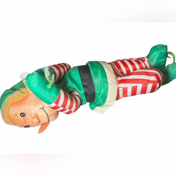 Vintage 2002 ABC Distributing Nylon Elf Soft Puff Red Striped Legs Arms 17" Tall - Picture 4 of 5